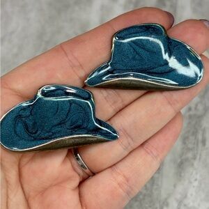 Vintage Enamel Cowboy Cowgirl Hat Metal Earrings Pierced Jewelry